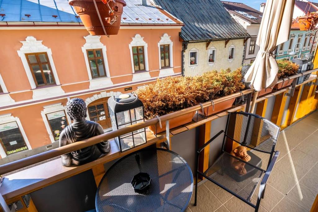 Apartman Strieborna V Centre Mesta Banská Bystrica Exteriör bild